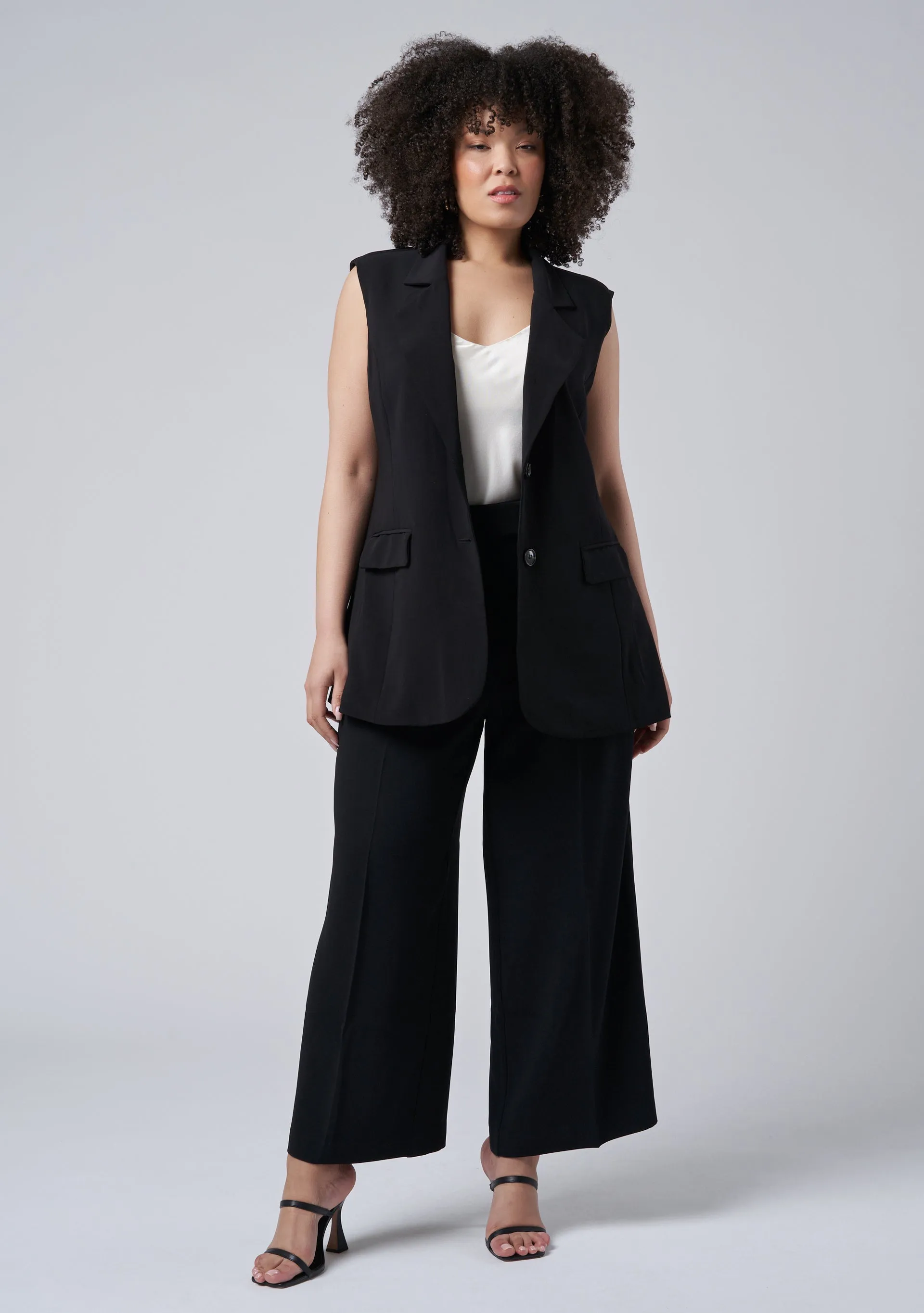 Scarlett Sleeveless Blazer