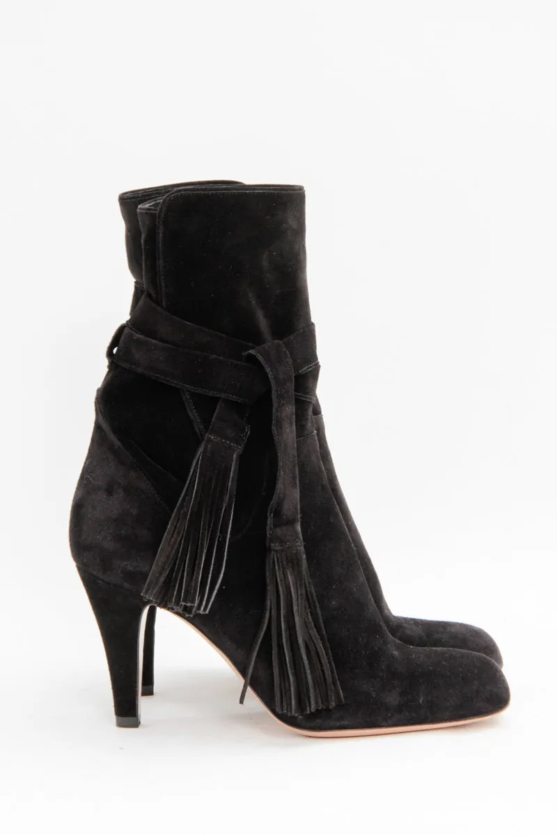 SUEDE TASSEL BOOTS